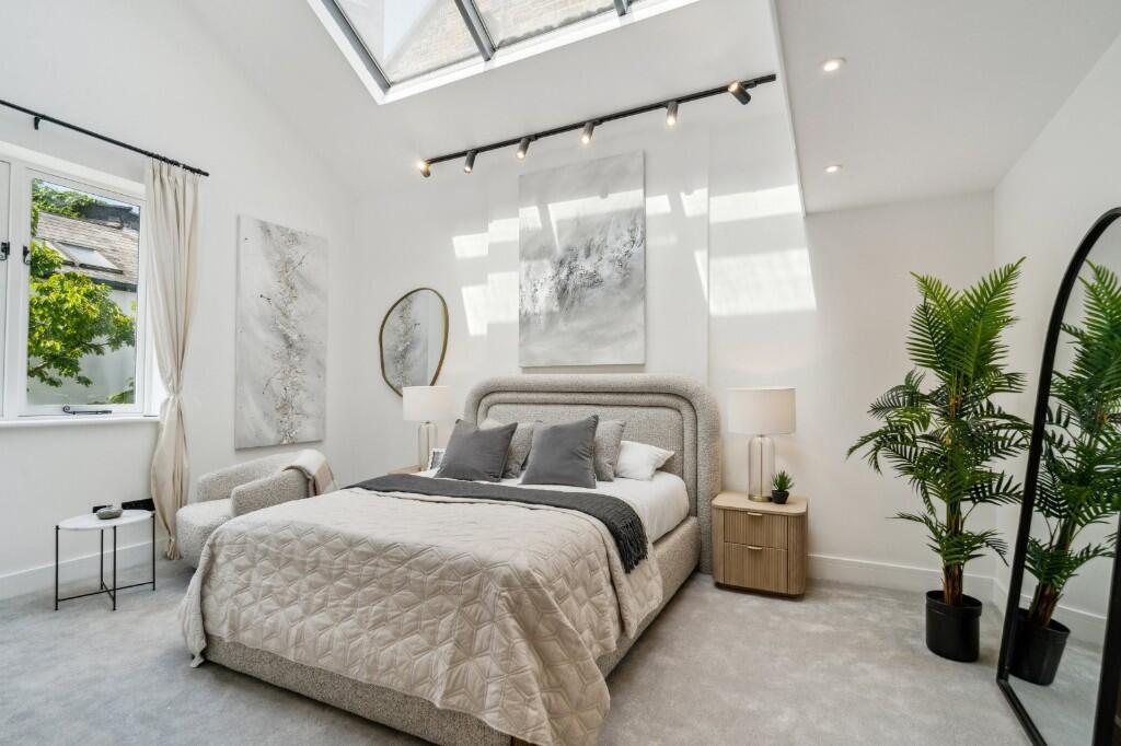 Kelso Place | London 2 Bedroom House To Rent