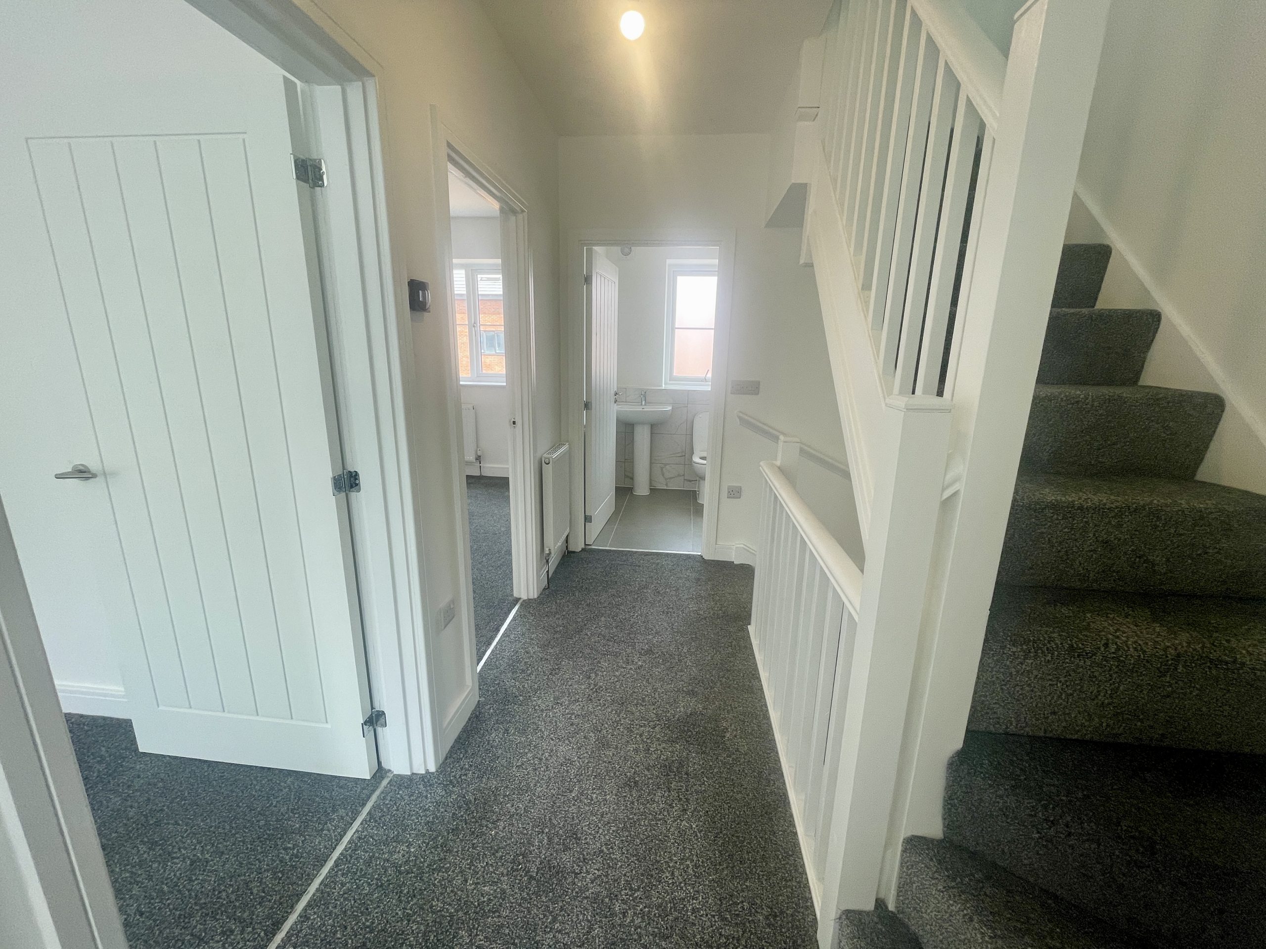 Eighth Avenue | Aylesbury House 47 HMO