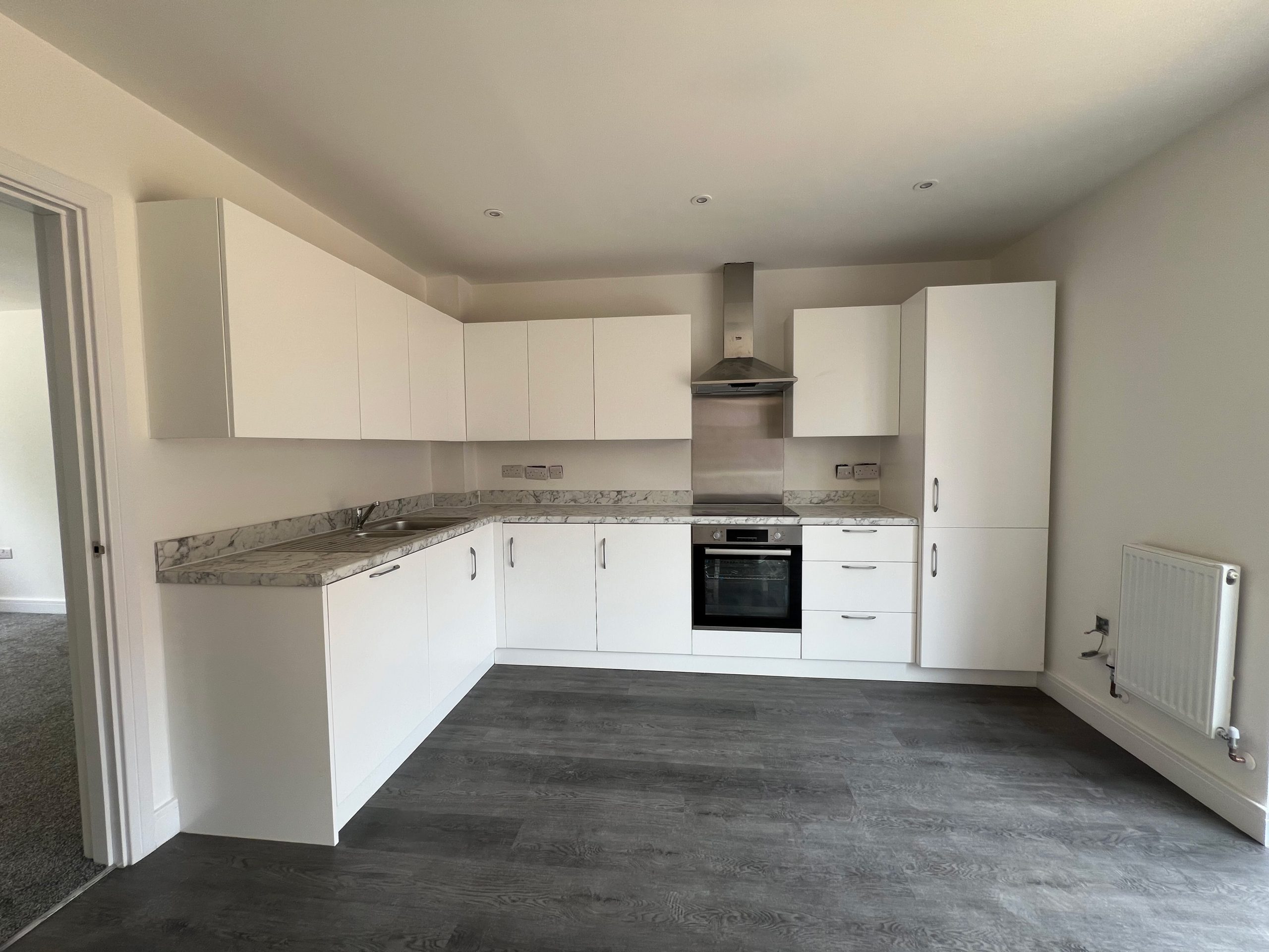 Eighth Avenue | Aylesbury House 48 HMO